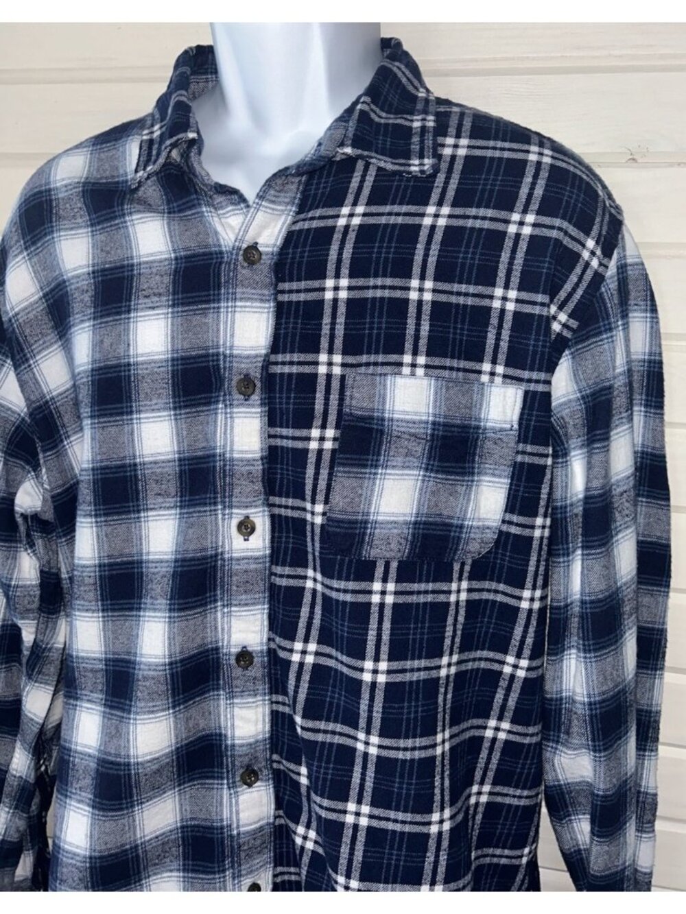 J Crew Sz XL Blue White Mixed Plaid Flannel Shirt Button Up Cotton EUC